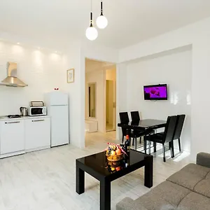 Luxury In The City Centre Тбилиси